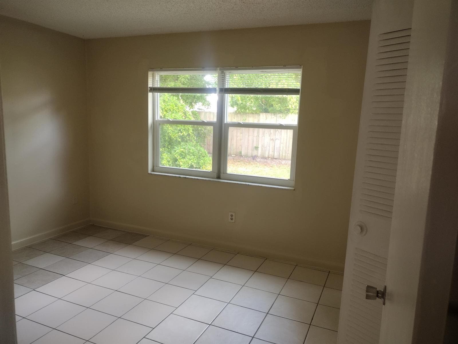 2891 Gulfstream Road, Palm Springs, FL 33461 photo 4