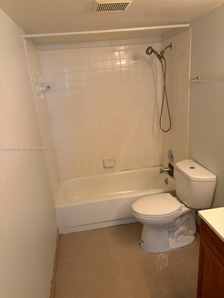 3461 NW 44th St # 102, Oakland Park, FL 33309 photo 3
