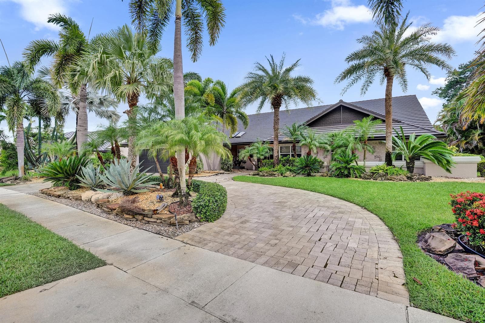 10630 Boca Woods Lane, Boca Raton, FL 33428 photo 4