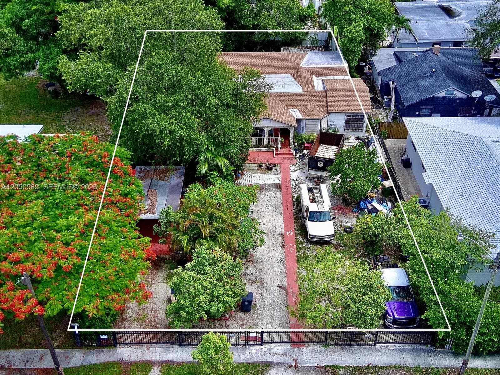 1053 NE 128th St, North Miami, FL 33161 photo 4