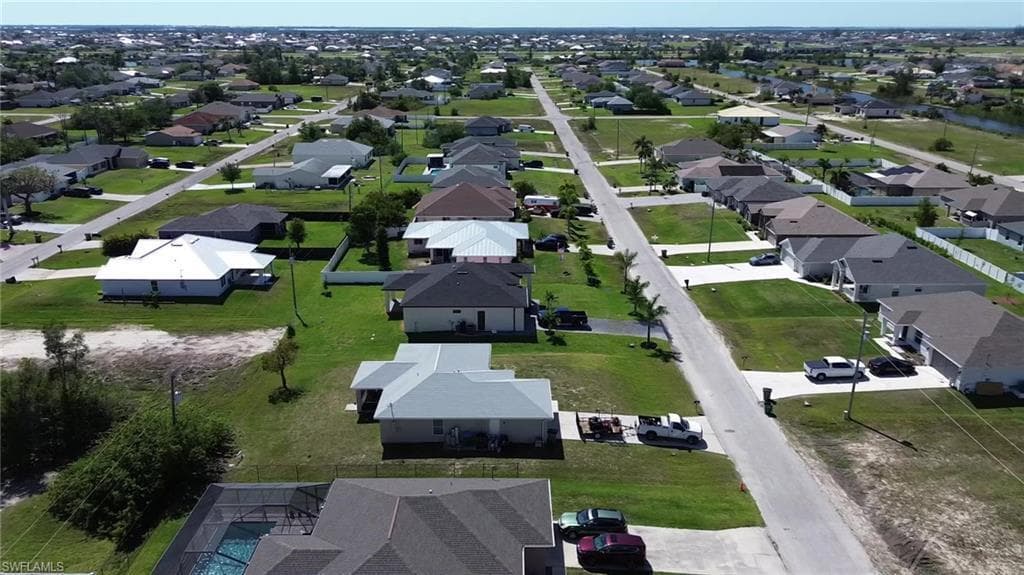 2713 NW 5th Terrace, Cape Coral, FL 33993