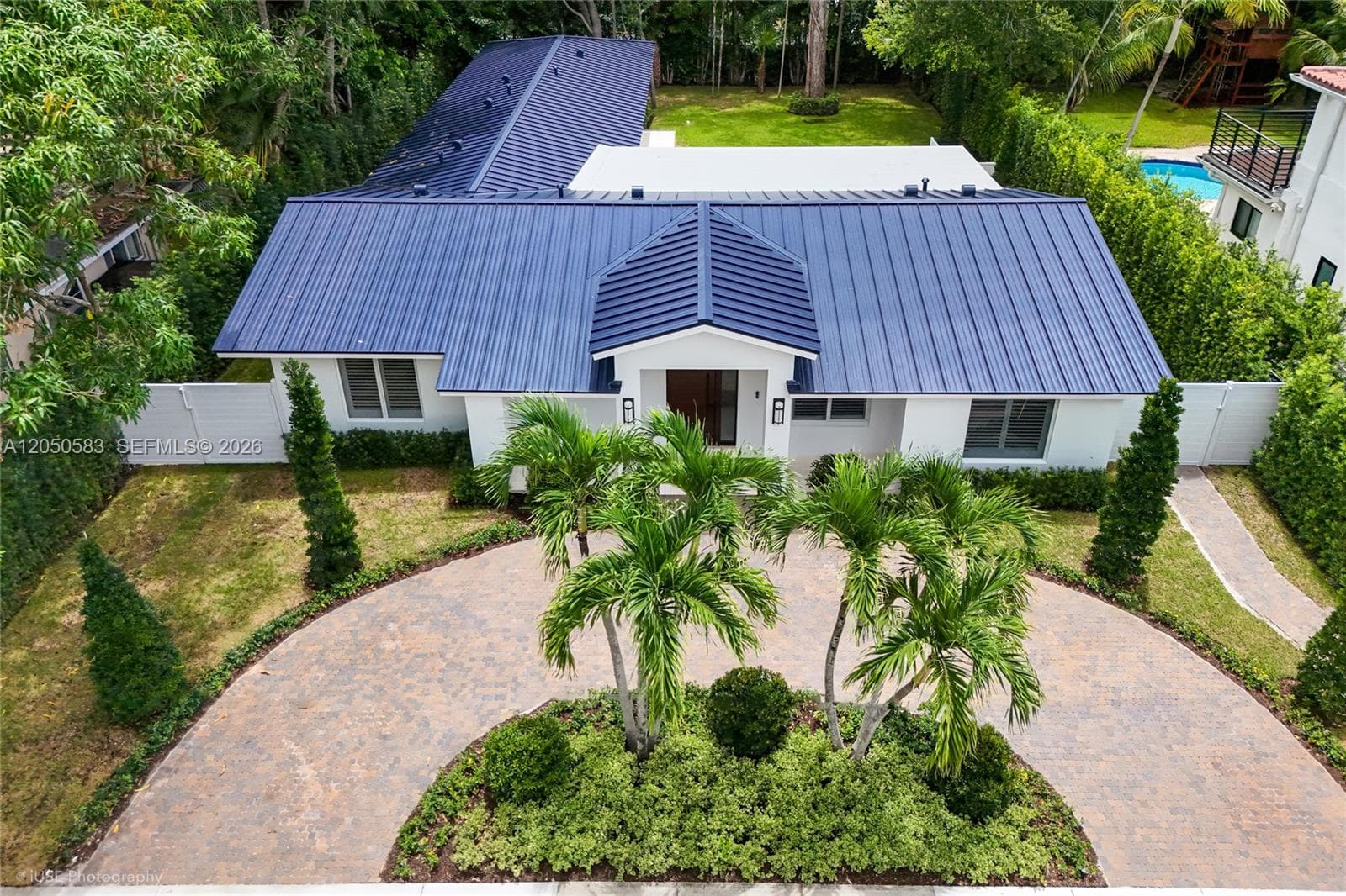 7107 SW 63rd Ave, South Miami, FL 33143 photo 3