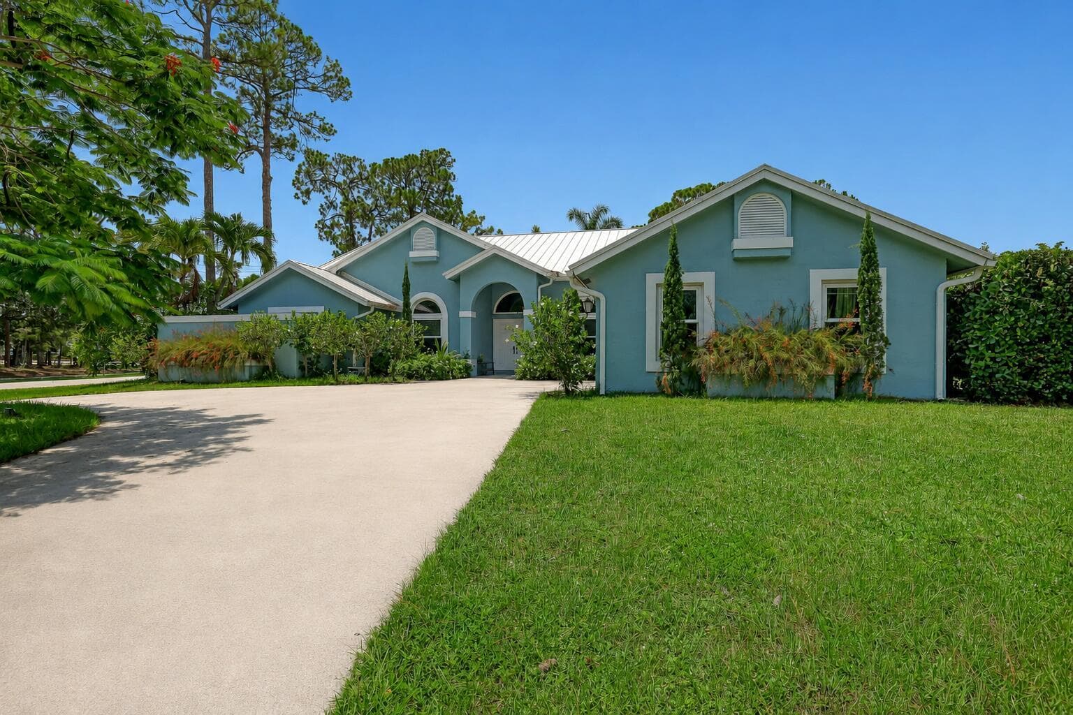 12925 Saint Davids Court, Wellington, FL 33414 photo 3