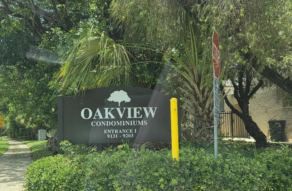 9187 Fontainebleau Boulevard # 419, Miami, FL 33172 photo 2