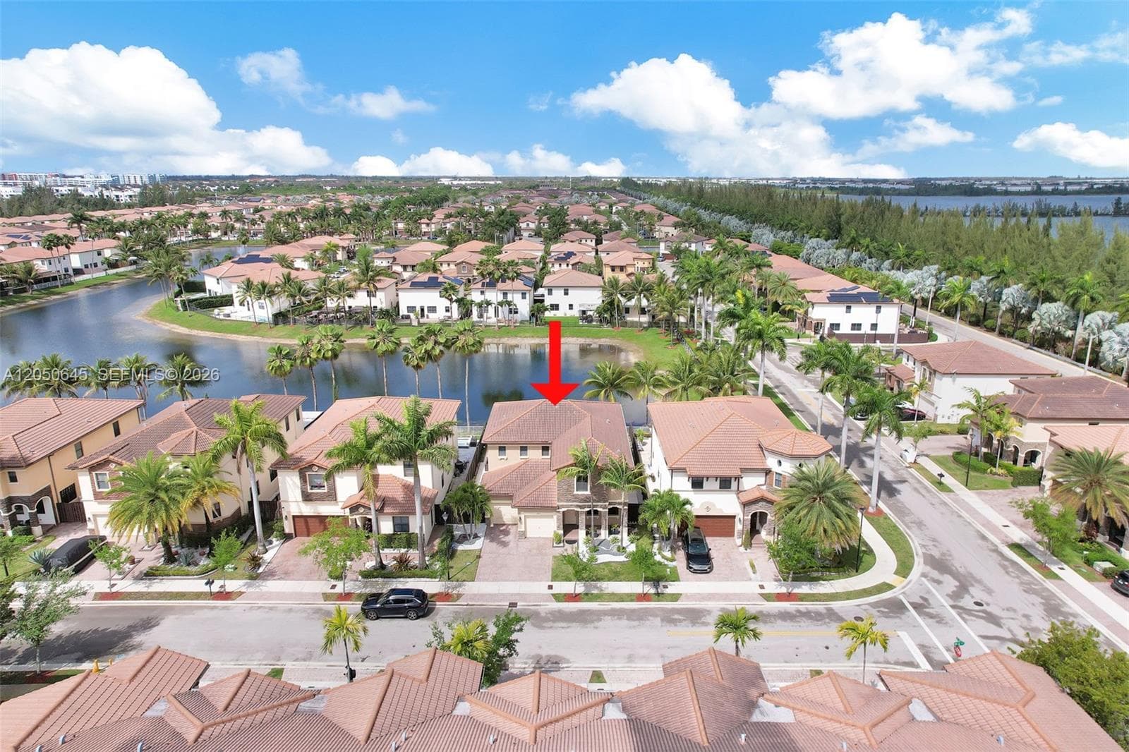 8910 NW 98th Ct, Doral, FL 33178 photo 5