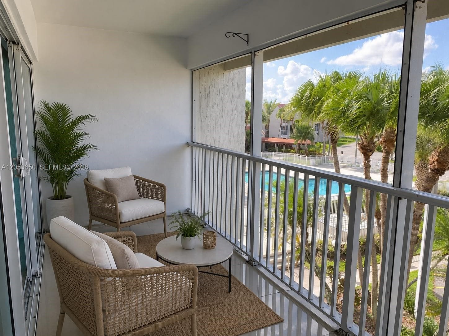 100 Lakeview Dr # 316, Weston, FL 33326 photo 4