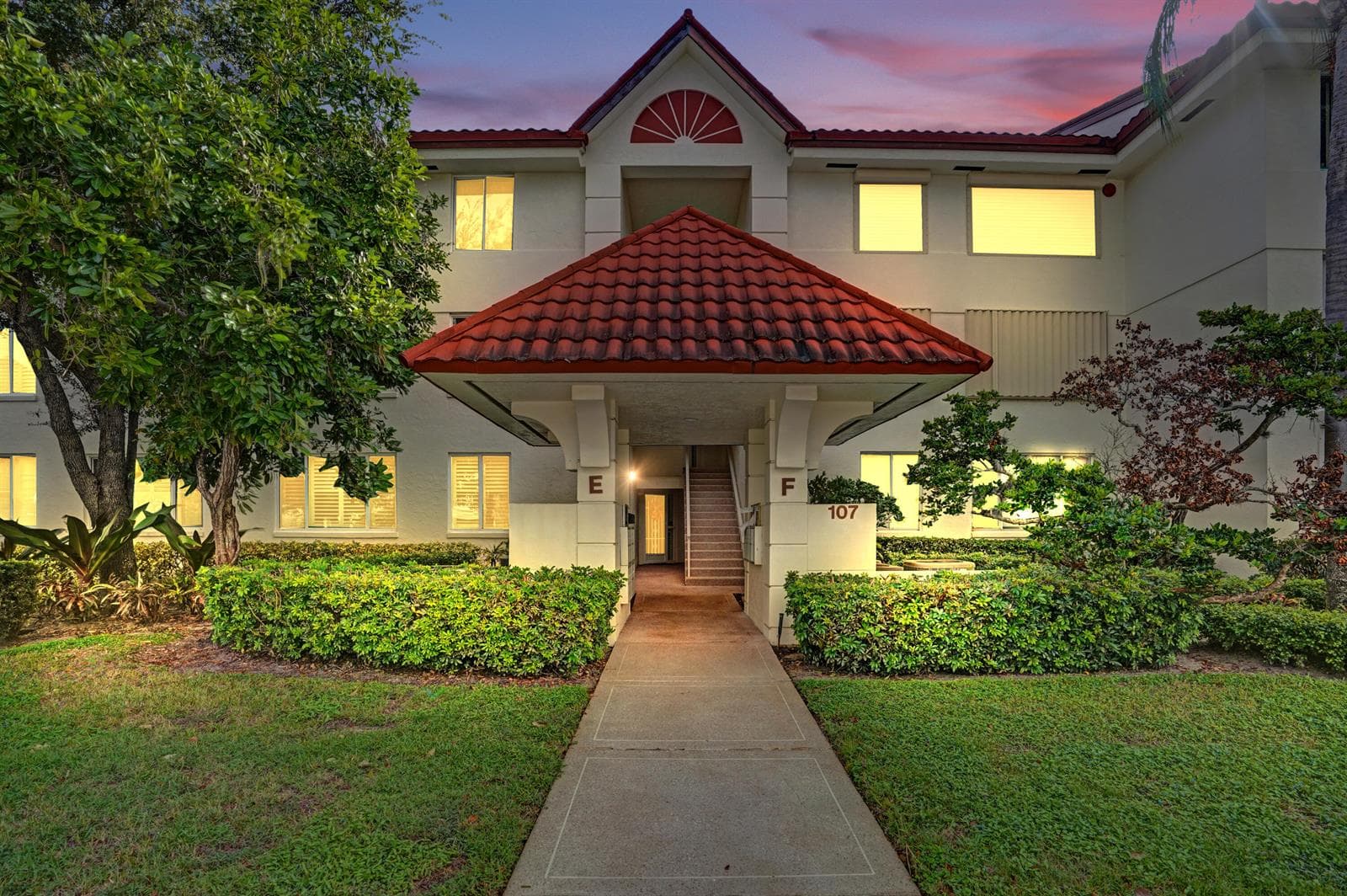 107 Half Moon Circle # H1, Hypoluxo, FL 33462 photo 3