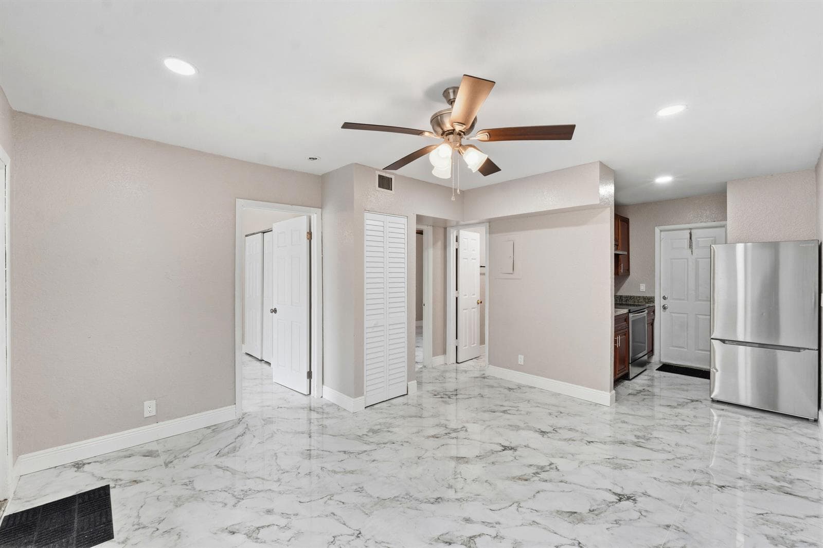 166 SW 3rd Street # A-d, Deerfield Beach, FL 33441 photo 5