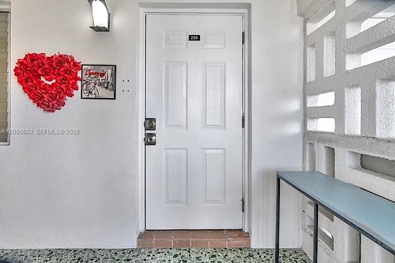 1450 NE 170th St # 204, North Miami Beach, FL 33162 photo 2