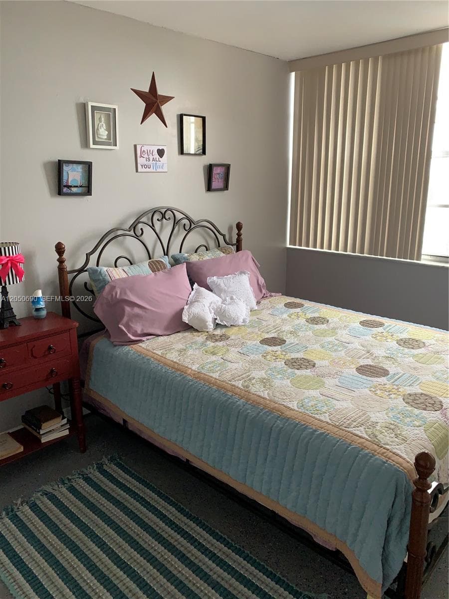2025 NE 164th St # 808, North Miami Beach, FL 33162 photo 5