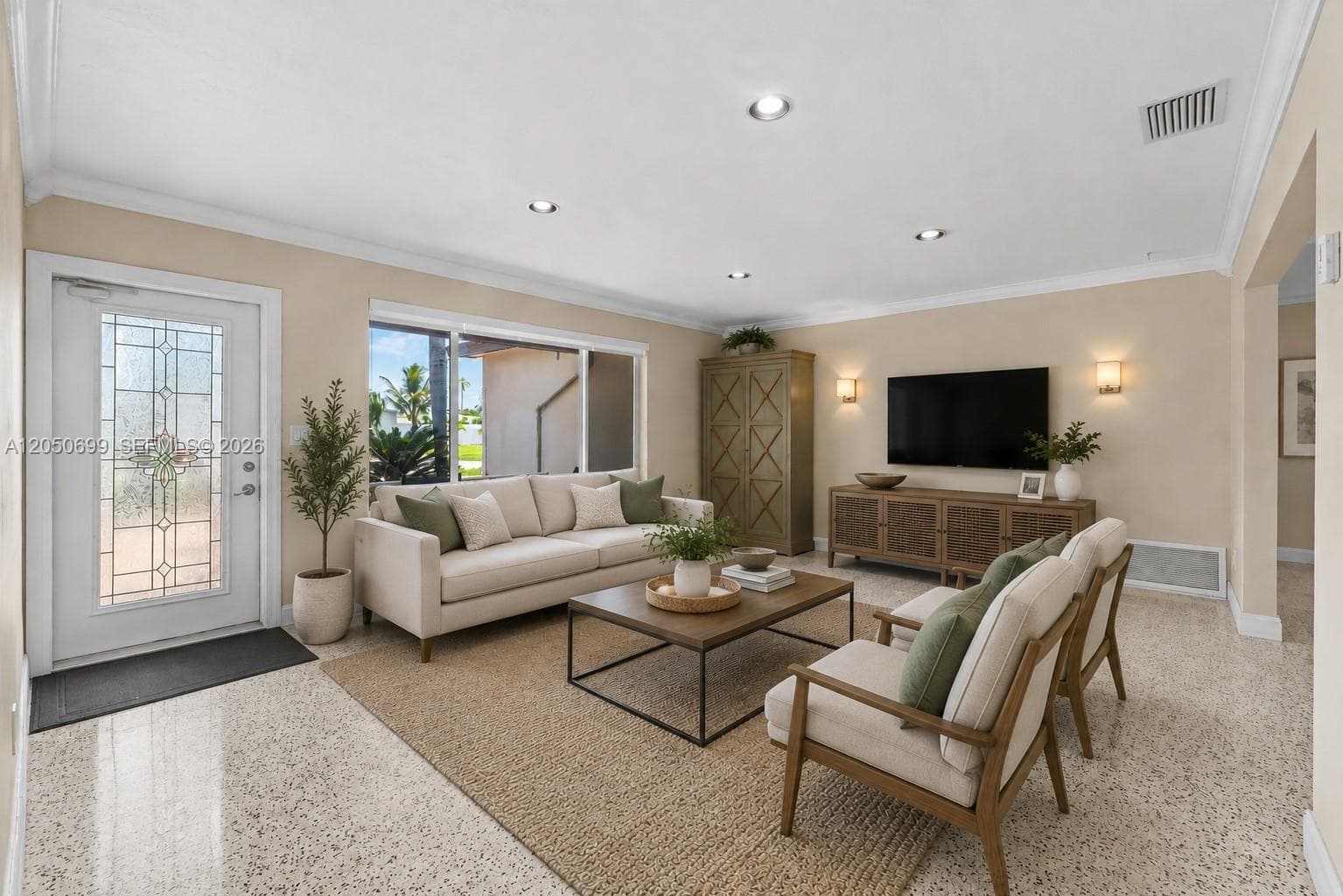 8431 Pasadena Blvd, Pembroke Pines, FL 33024 photo 2