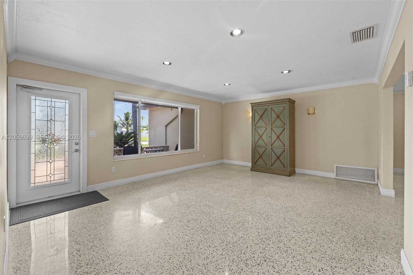 8431 Pasadena Blvd, Pembroke Pines, FL 33024 photo 3
