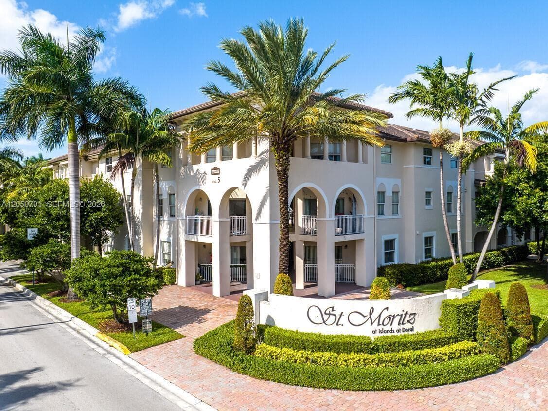 11601 NW 89th St # 212, Doral, FL 33178
