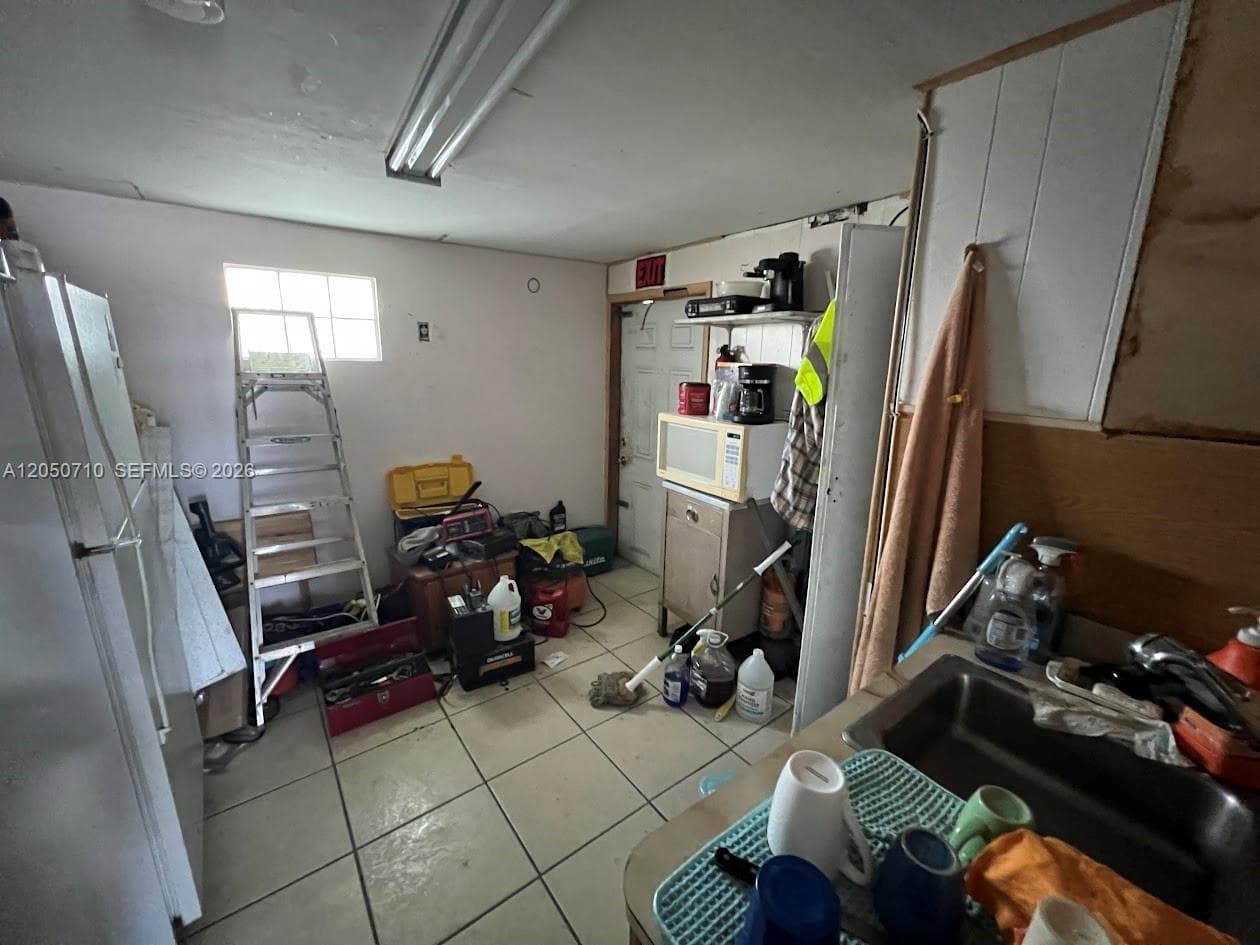 5720 W Hallandale Beach Blvd, West Park, FL 33023 photo 4