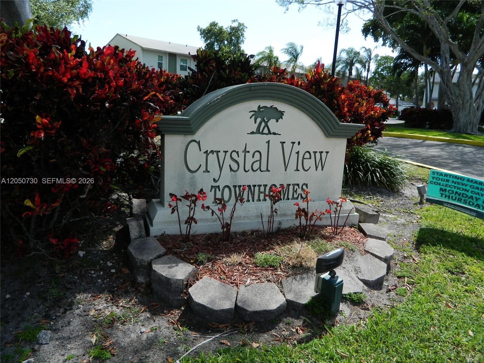 899 Crystal Lake Dr # 899, Deerfield Beach, FL 33064 photo 3