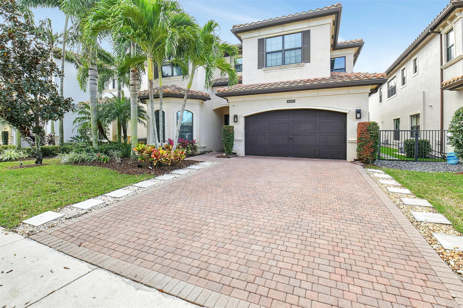 16879 Bridge Crossing Circle, Delray Beach, FL 33446