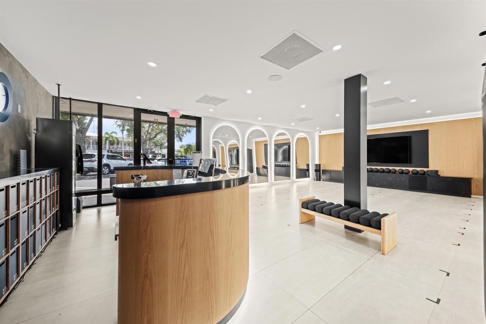3000 N Federal Highway, Fort Lauderdale, FL 33306 photo 2