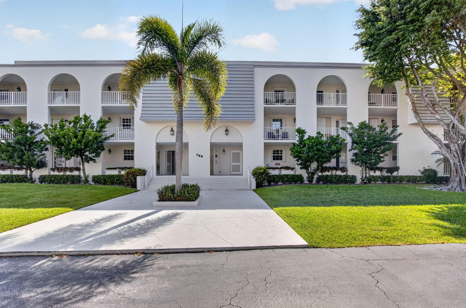 769 Jeffery Street # 2-104, Boca Raton, FL 33487