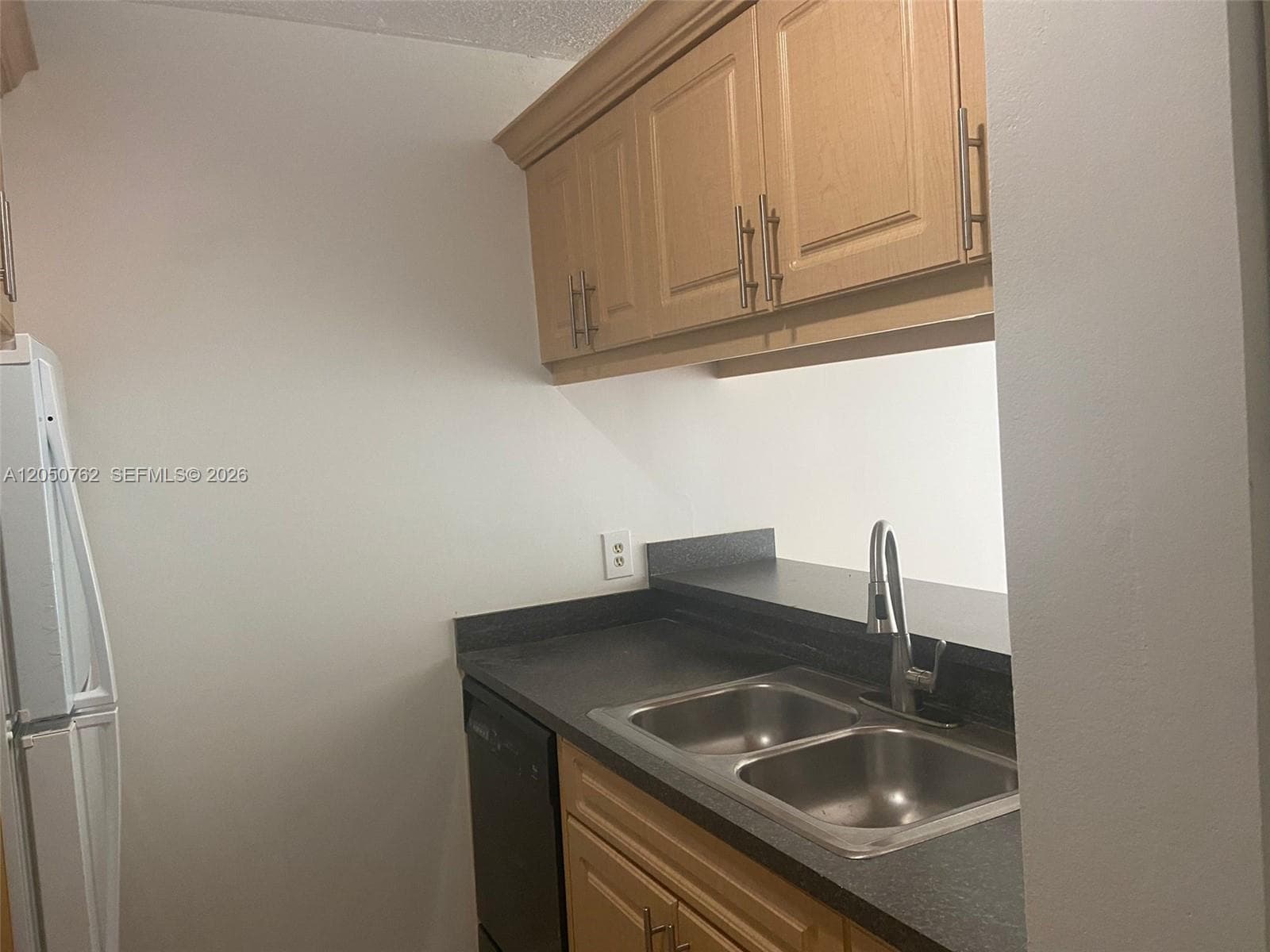 3231 NW 103rd Ter # 208-C, Coral Springs, FL 33065 photo 5