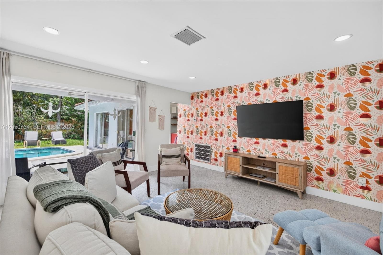 1750 NE 56th St, Fort Lauderdale, FL 33334 photo 4