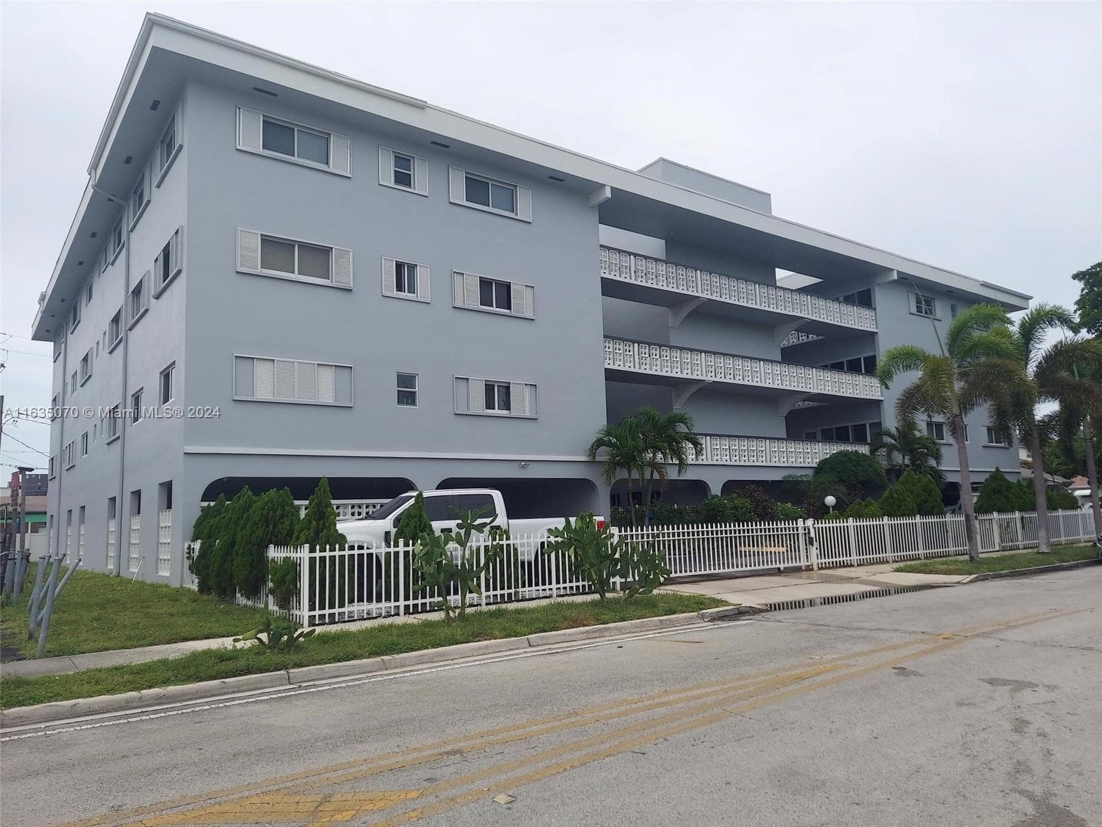 1818 Rodman Street # 2c, Hollywood, FL 33020 photo 2