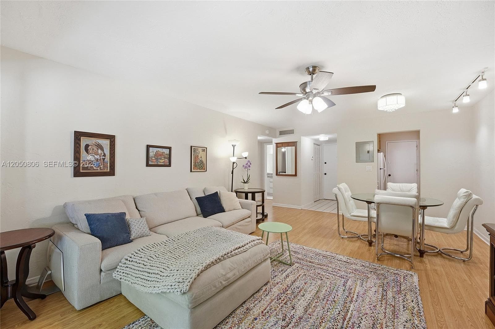 1205 Mariposa Ave # 403, Coral Gables, FL 33146 photo 2