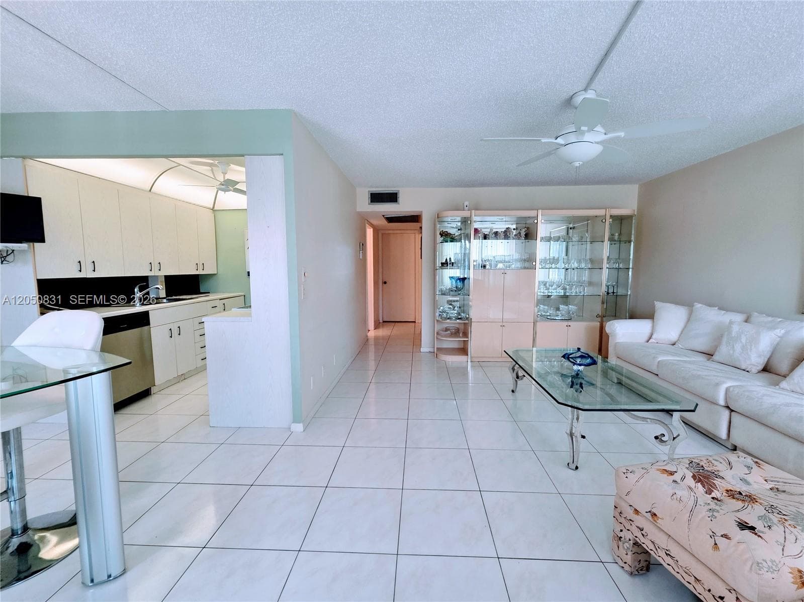 3076 E Exeter E # 3076, Boca Raton, FL 33434