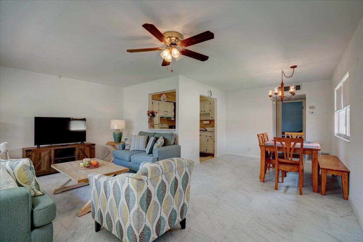 222 Saxony E # 222, Delray Beach, FL 33446 photo 3