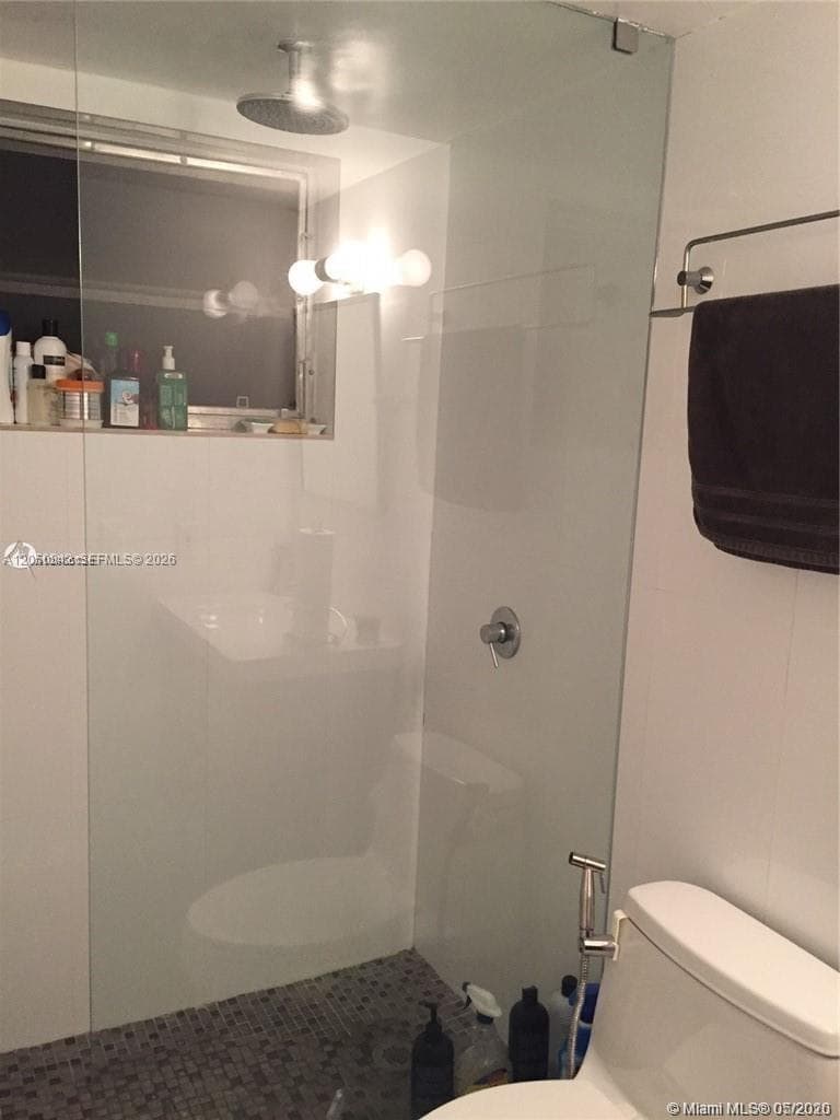 1736 SW 19th St # 404, Miami, FL 33145 photo 3