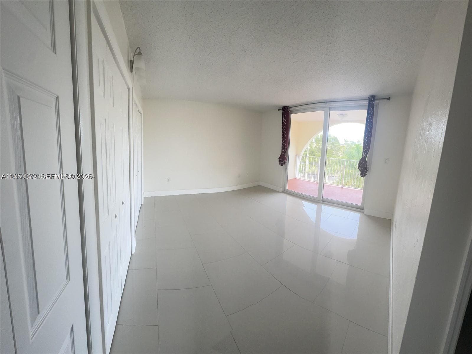 6970 NW 186th St # 3-502, Hialeah, FL 33015 photo 5