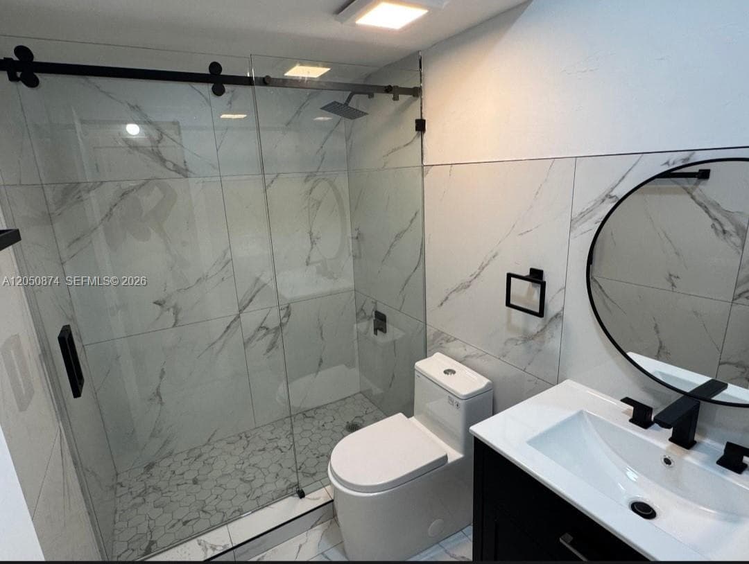 7300 NW 17th St # 408, Plantation, FL 33313 photo 3