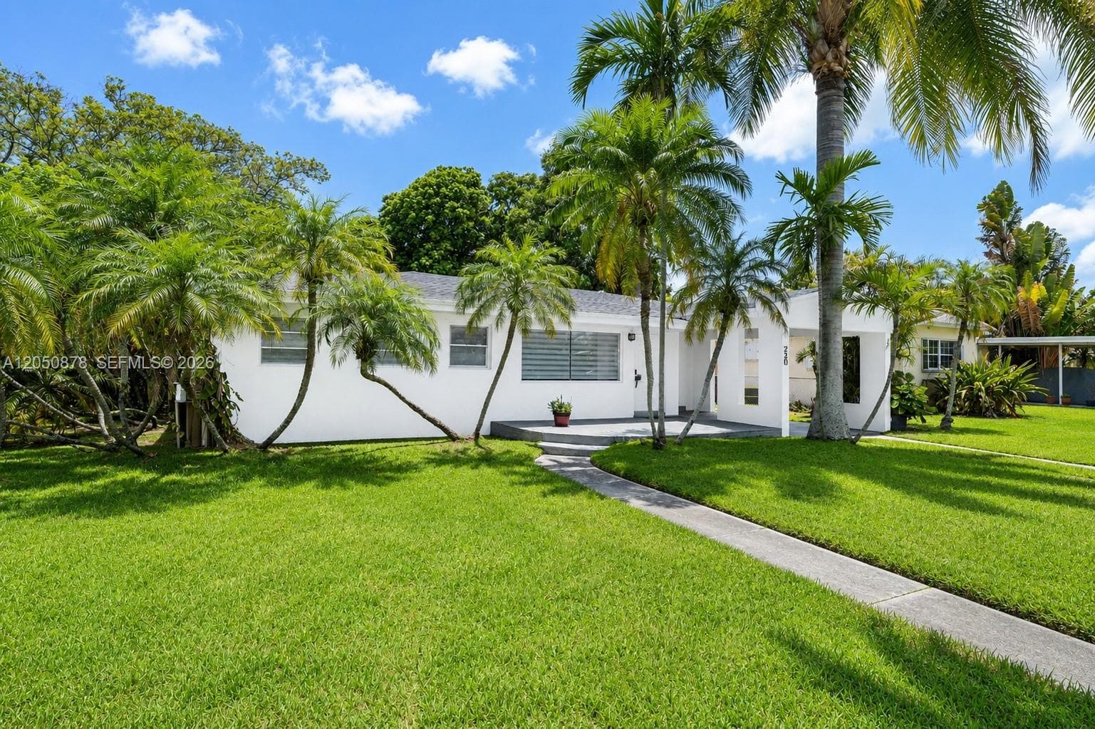 230 NE 2nd Pl, Dania Beach, FL 33004 photo 3
