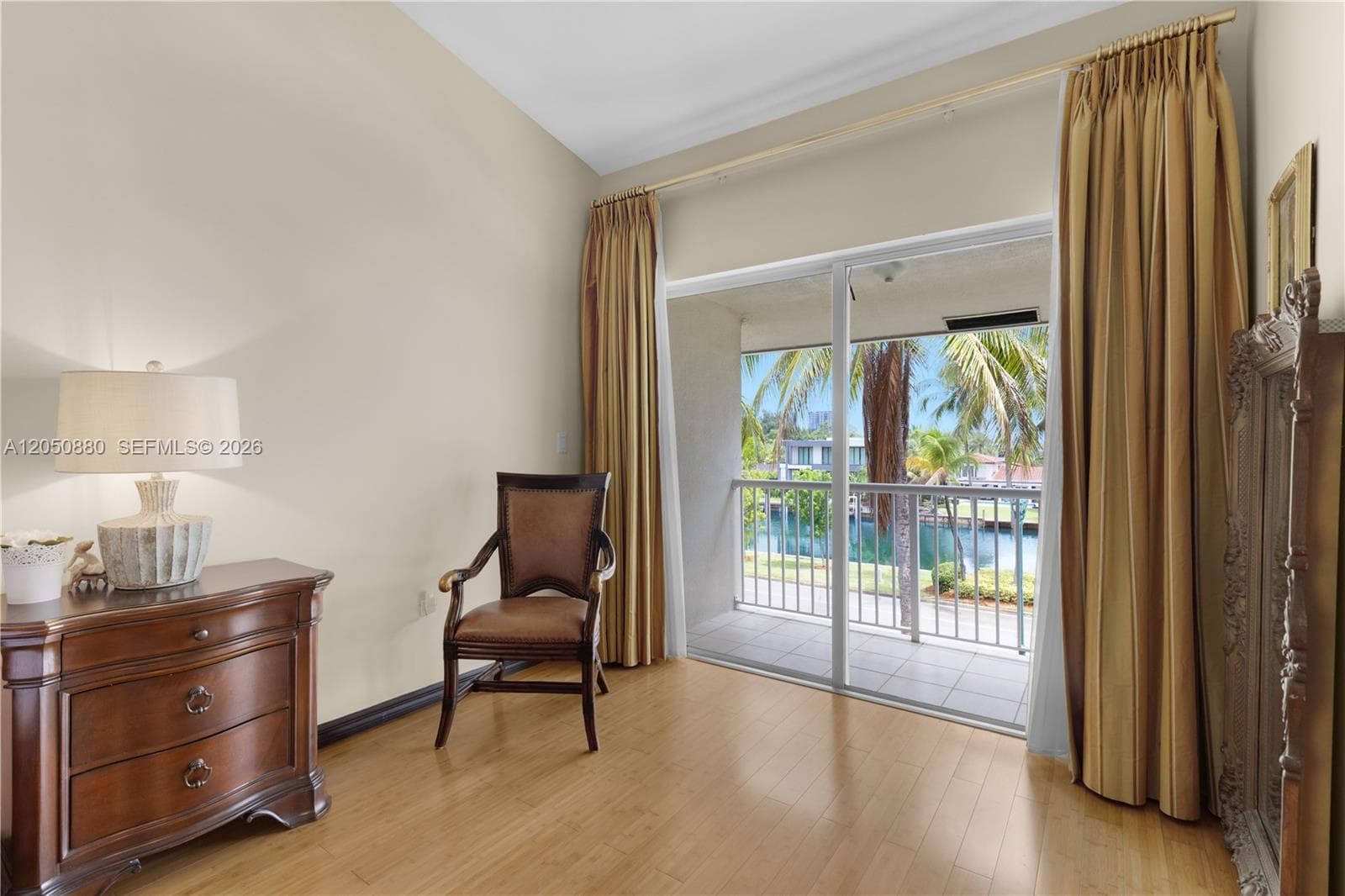 21399 Marina Cove Cir # M-15, Aventura, FL 33180 photo 2
