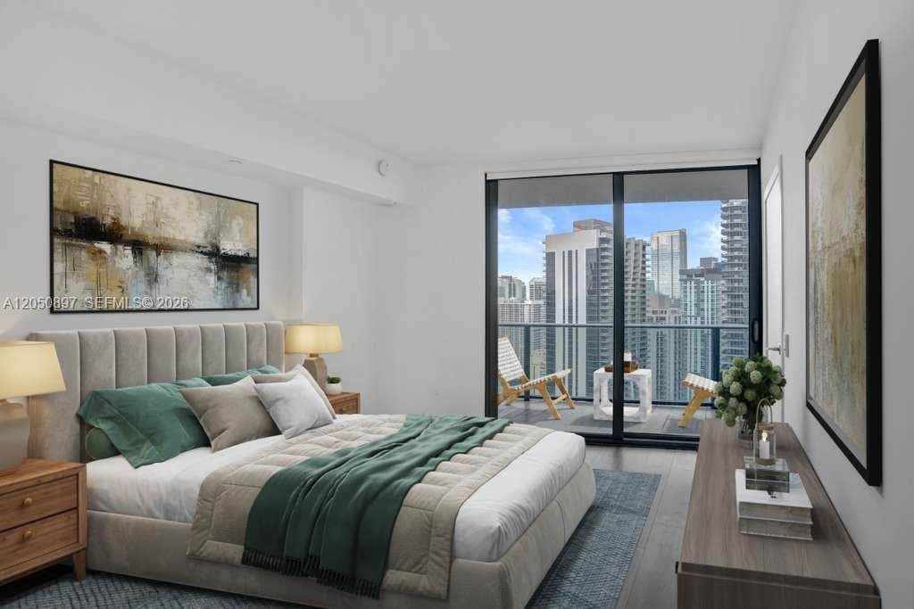 801 S Miami Ave # 3903, Miami, FL 33130 photo 2