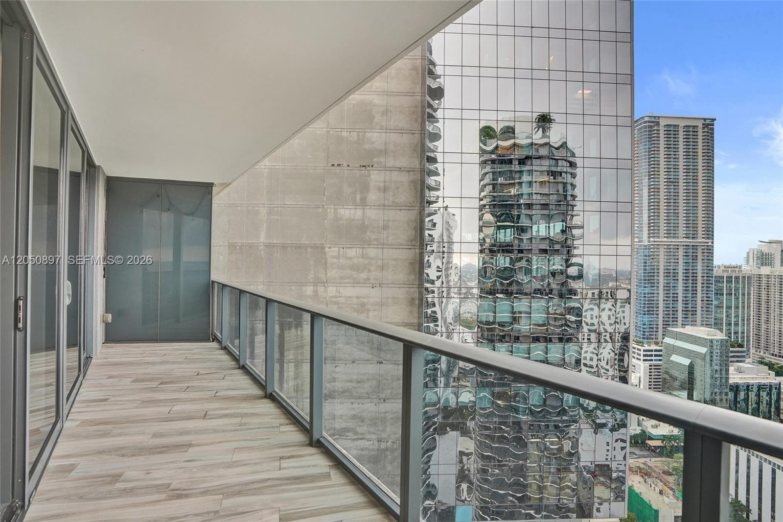 801 S Miami Ave # 3903, Miami, FL 33130 photo 4