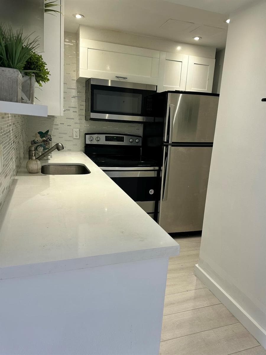 800 West Avenue # 637, Miami Beach, FL 33139 photo 4