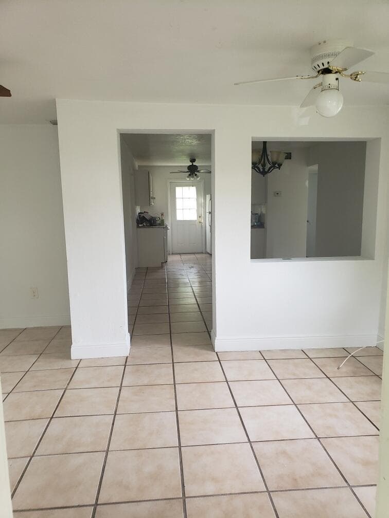 364 Johnston Street, Fort Pierce, FL 34982 photo 3