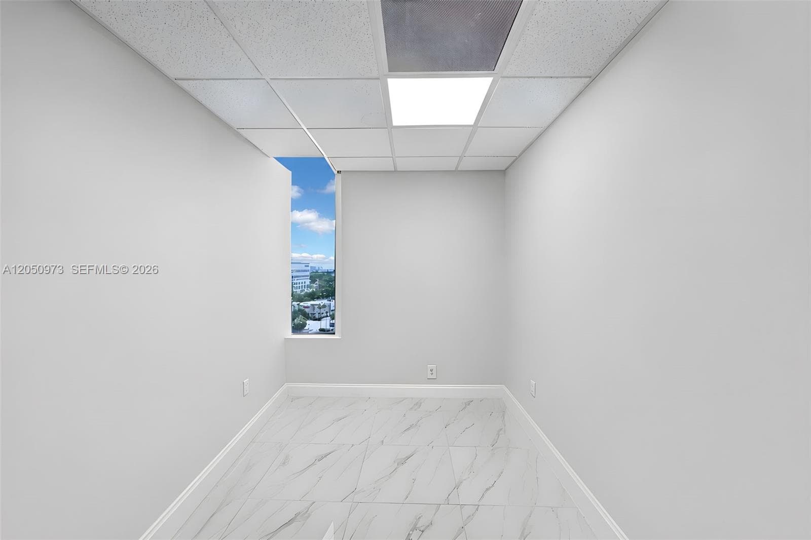 12550 Biscayne Blvd # 702, North Miami, FL 33181 photo 5