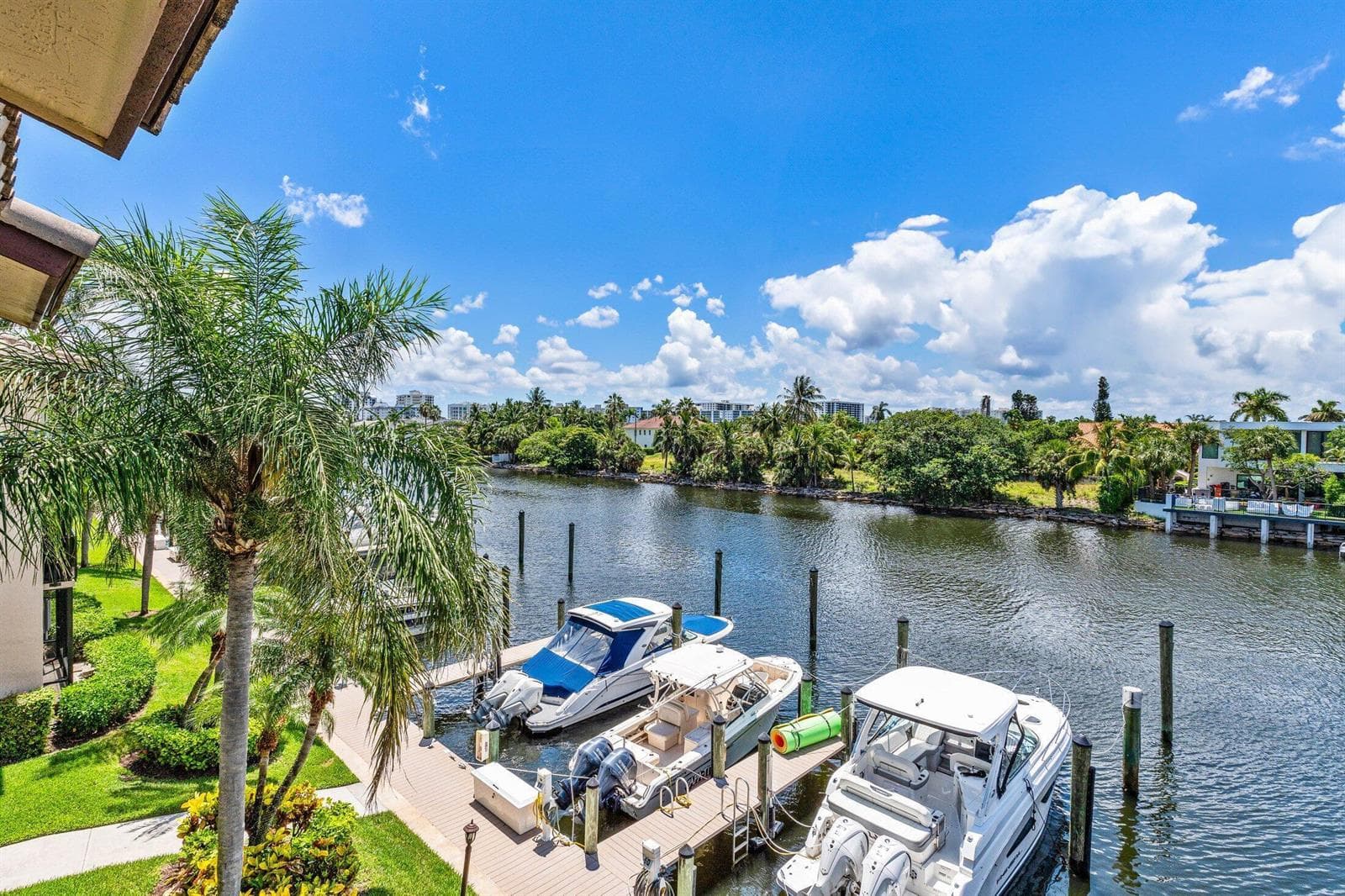 210 Captains Walk # 711, Delray Beach, FL 33483