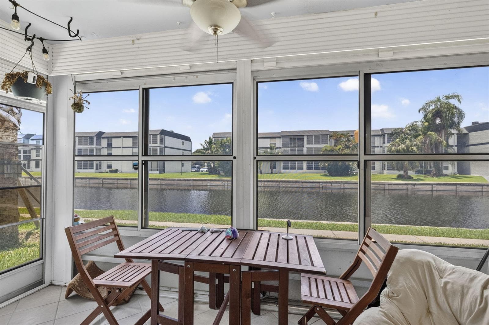 8360 Sands Point Boulevard # G102, Tamarac, FL 33321