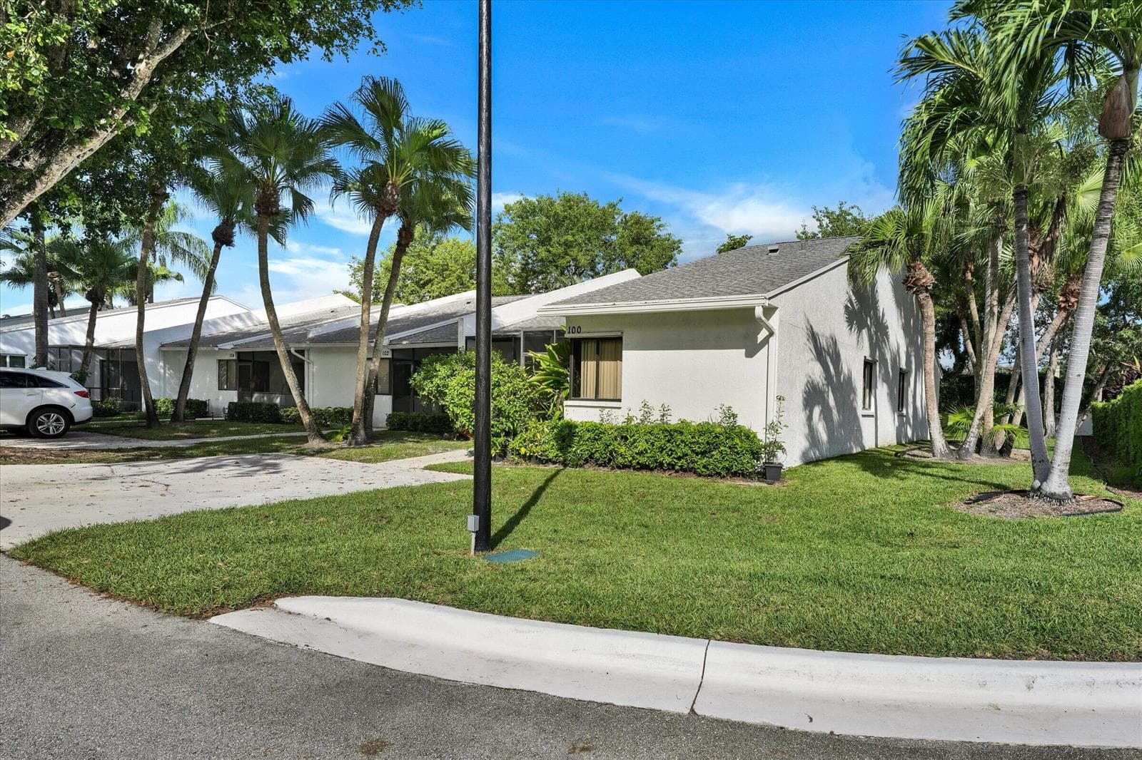 100 Sunshine Boulevard, Royal Palm Beach, FL 33411 photo 4