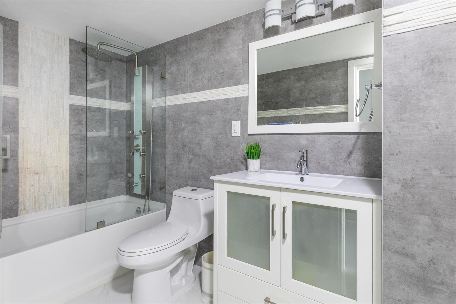 19380 Collins Avenue # 1527, Sunny Isles Beach, FL 33160 photo 4
