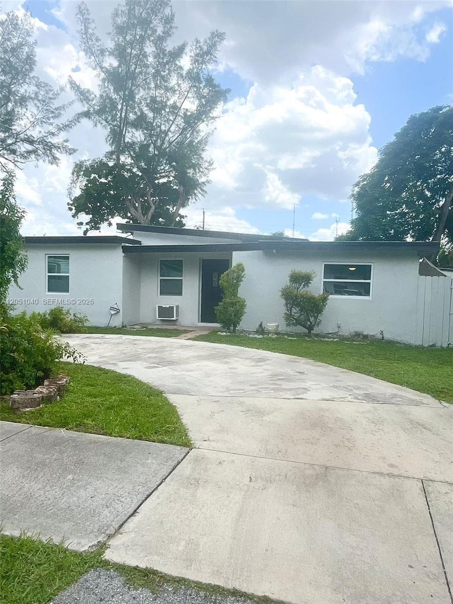 116 EDMUND RD, West Park, FL 33023 photo 2