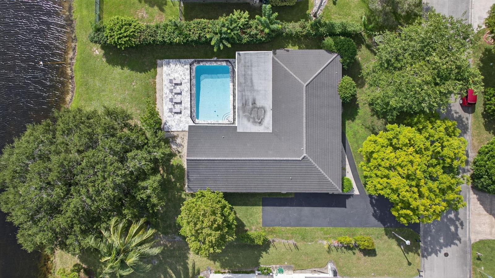2421 NW 114th Avenue, Coral Springs, FL 33065 photo 3