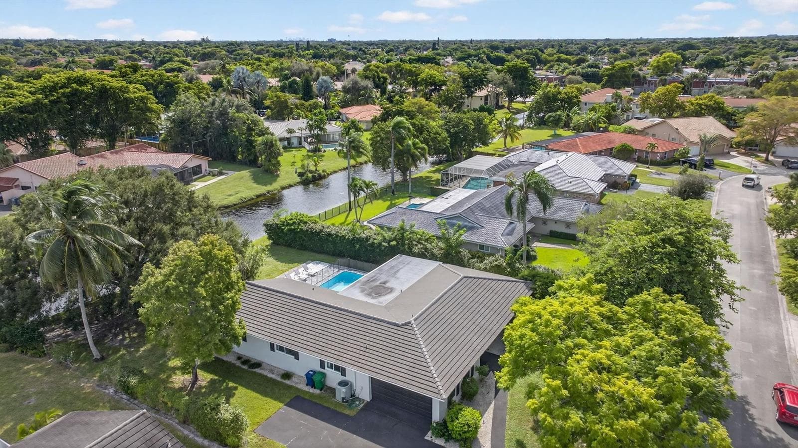 2421 NW 114th Avenue, Coral Springs, FL 33065 photo 4