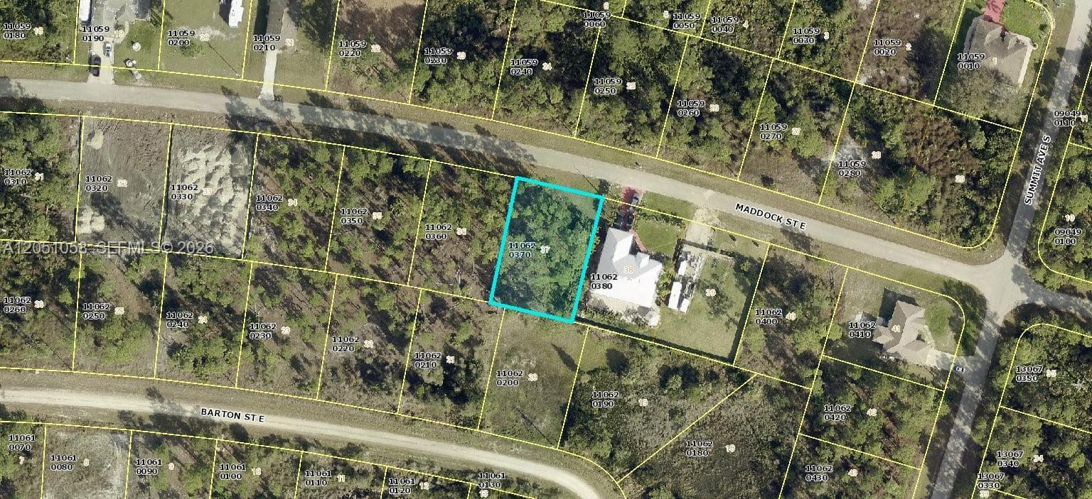 940 E Maddock St., Lehigh Acres, FL 33974
