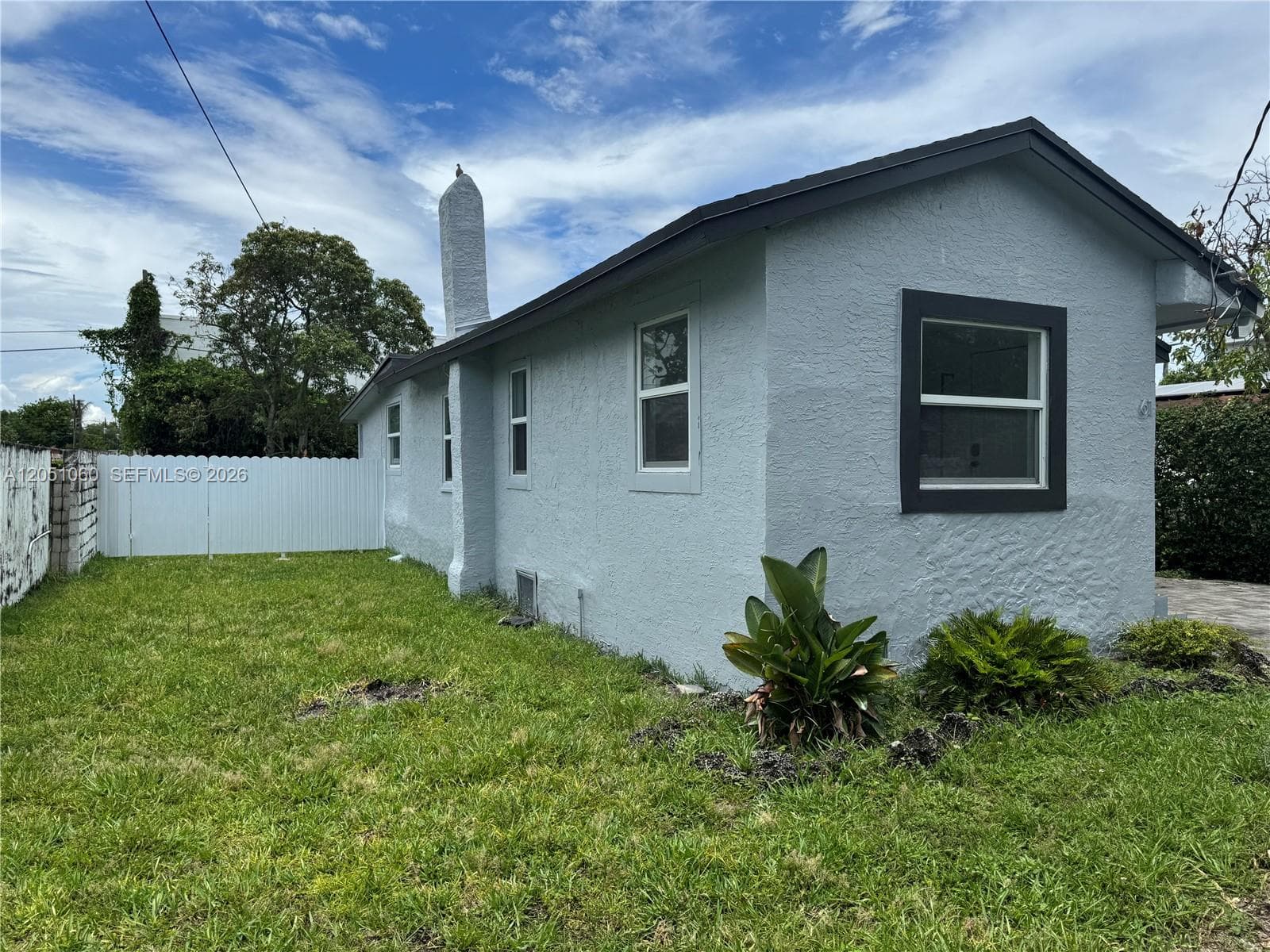 61 NW 53rd St, Miami, FL 33127 photo 2