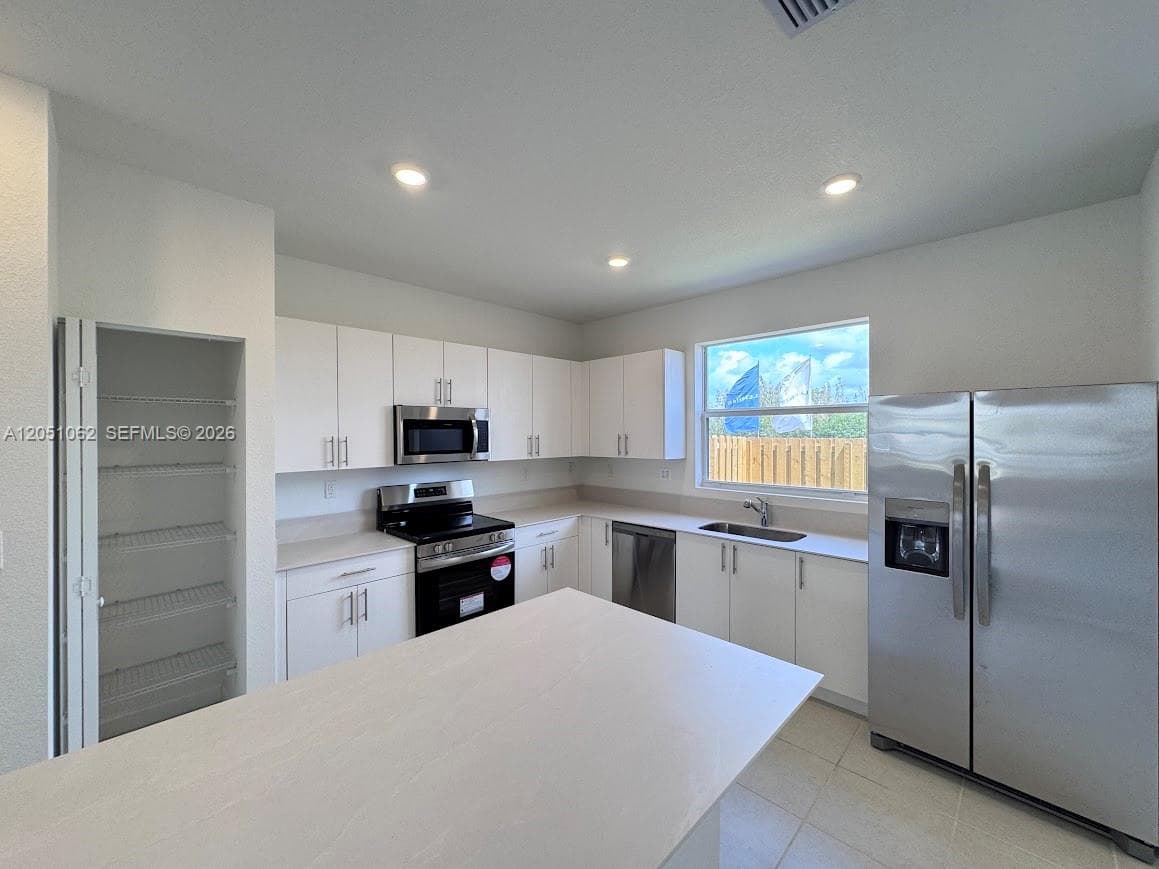 1182 SE Palm Ter # ., Homestead, FL 33034 photo 5