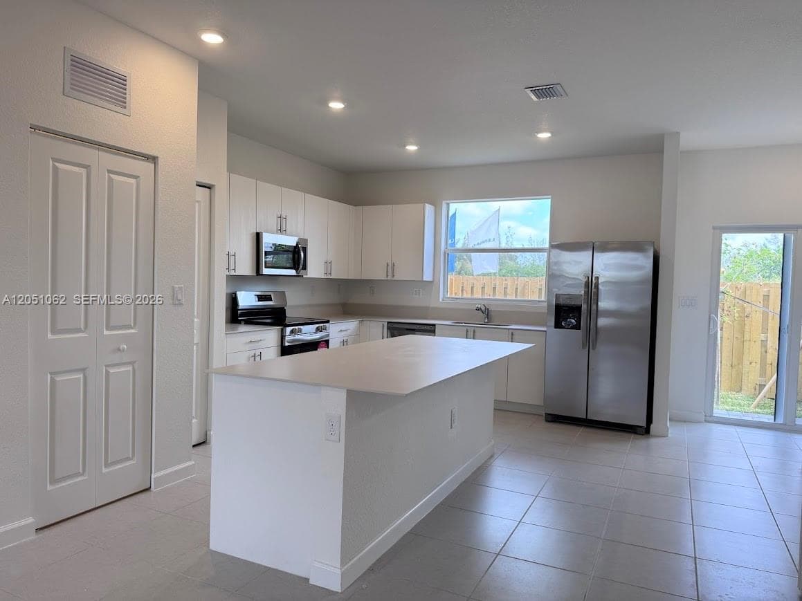 1182 SE Palm Ter # ., Homestead, FL 33034 photo 4