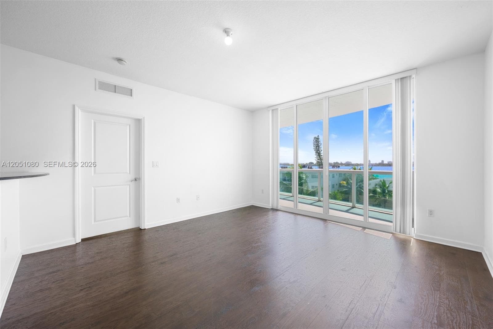 7910 Harbor Island Dr # 402, North Bay Village, FL 33141 photo 4
